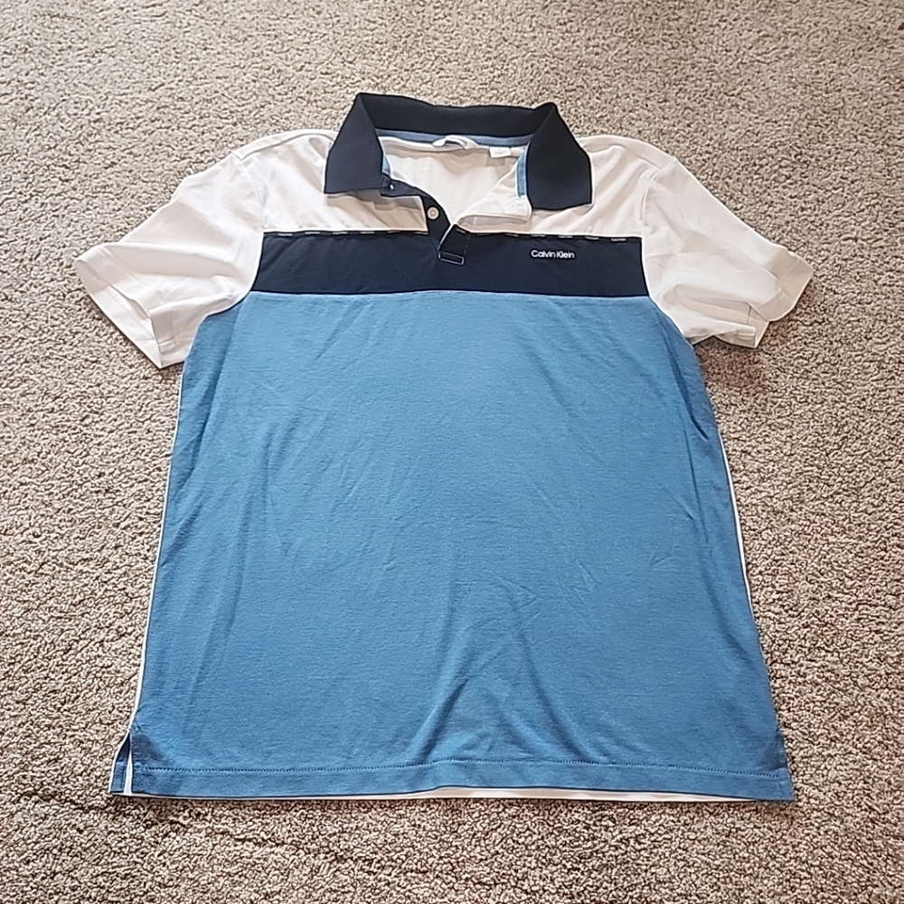 Calvin Klein Medium Mens Navy, Blue, And White Short Sleeve Polo